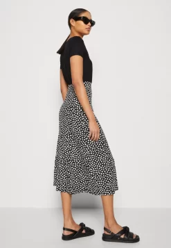 Anna Field Jersey Dress - Black/White -Anna Field Shop 006fc3282cab4493bfb5ed63e88ab5b5 scaled