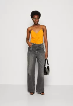 Anna Field Top - Black/Orange