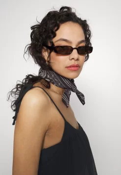 Anna Field Simple Strap Beach Dress - Beach Accessory - Black 9 Anna Field Simple Strap Beach Dress - Beach Accessory - Black -Anna Field Shop 01a68610ebaa4bc087123d8516df183a scaled