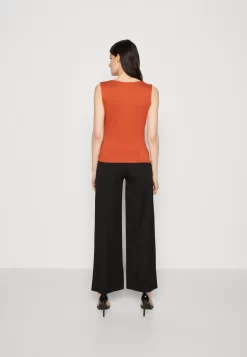 Anna Field Top - Brown 8 Anna Field Top - Brown -Anna Field Shop 06a1307cf5e244de84771676e4b037a5 scaled