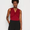 Anna Field Top - Dark Red