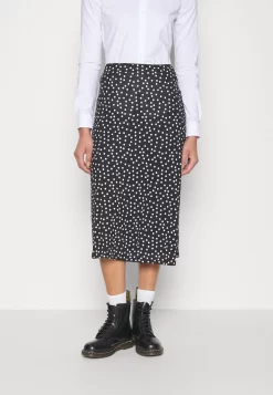 Pencil Skirt - Pencil Skirt