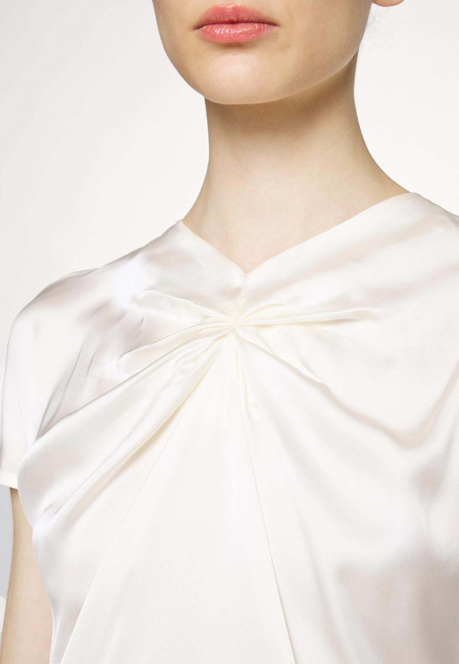 Anna Field Print T-Shirt - Off White 8 Anna Field Print T-Shirt - Off White - Image 8