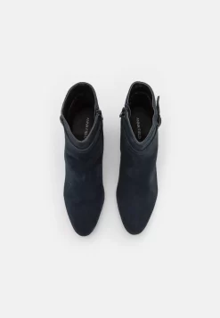 Anna Field Leather - Classic Ankle Boots - Dark Blue -Anna Field Shop 1b5ca64e0bca44f69ee028abe21e449a scaled