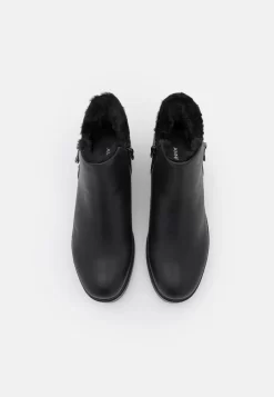 Winter Booties - Platform Ankle Boots 11 Winter Booties - Platform Ankle Boots -Anna Field Shop 234db6c8fe934ca496f7baf867526697 scaled