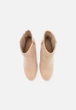 Anna Field Classic Ankle Boots - Beige -Anna Field Shop 38f6ffe34dd24b41a2a96f949430cc3e scaled