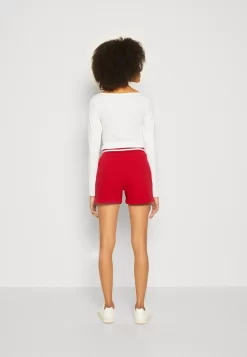 Anna Field Shorts - Dark Red -Anna Field Shop 3cc5fd48984047f8b8a14fd9d779d6b0 scaled