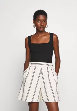 Anna Field Top - Black