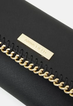 Anna Field Clutch - Black -Anna Field Shop 426945195bd2404f8bb0ad5f66a8b1aa scaled