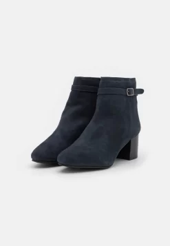 Anna Field Leather - Classic Ankle Boots - Dark Blue -Anna Field Shop 42a14f7bac454cd1aa53a3e54044760a scaled