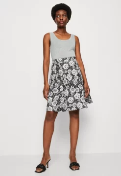 Anna Field Pleated Skirt - Black/White -Anna Field Shop 445a183825a346c6ad3b1ce87a5549c9 scaled