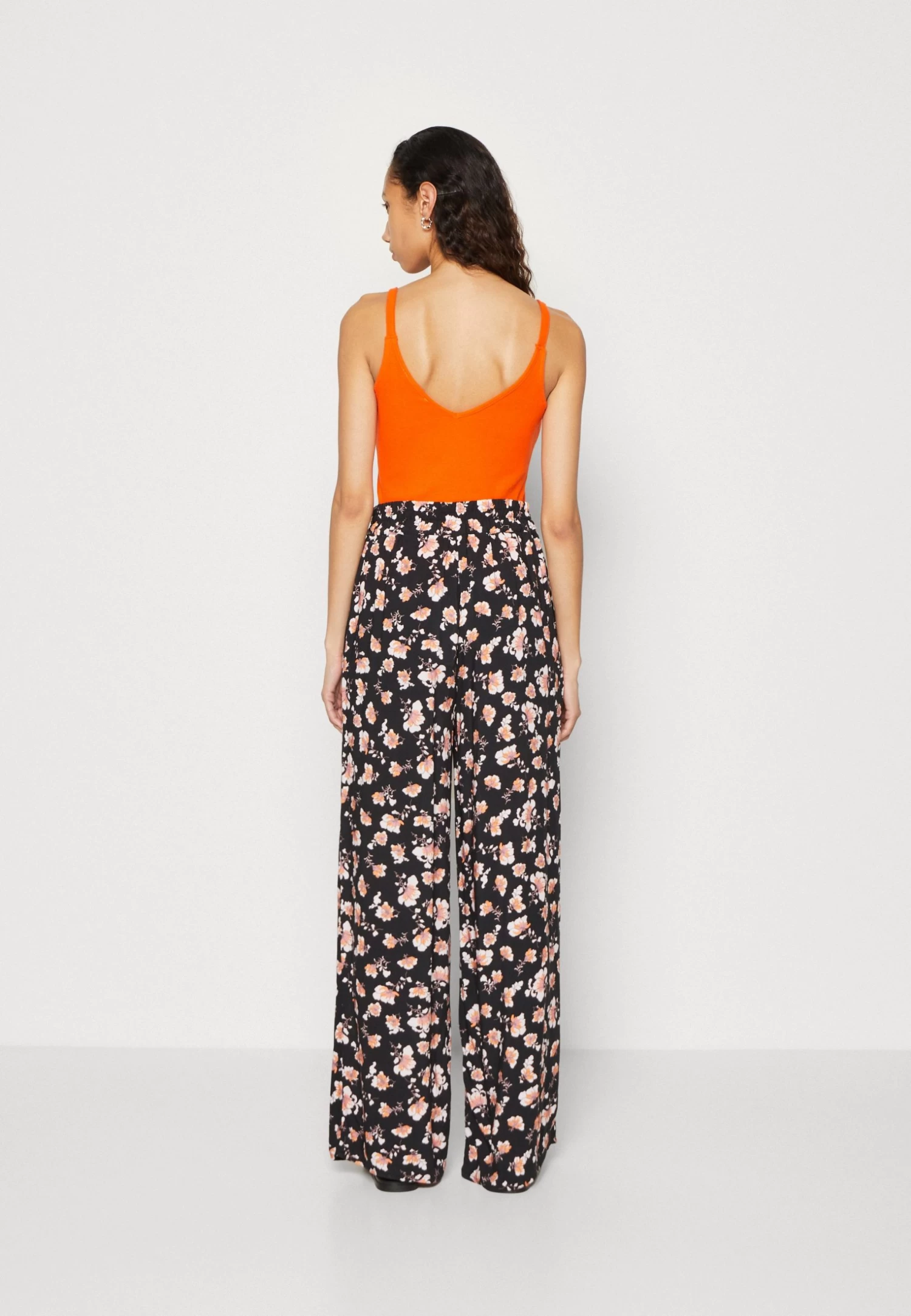 Anna Field Trousers - Black/Multi-Coloured 3 Anna Field Trousers - Black/Multi-Coloured - Image 3