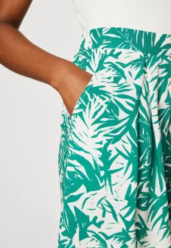 Anna Field Shorts - Green/Off White -Anna Field Shop 4891f9cef8aa4d279a31c6a0450a8b64 scaled