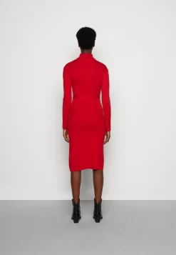 Anna Field Rollkragen Ripp Mini Strickkleid Mit Gürtel - Jumper Dress - Red -Anna Field Shop 4ef1d85f8bbc434eb08163e6609c362a scaled