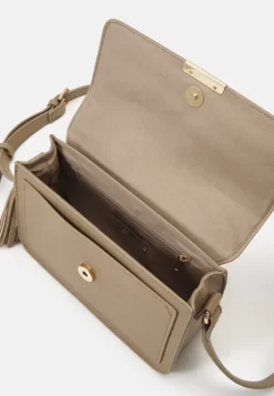 Anna Field Across Body Bag - Taupe 6 Anna Field Across Body Bag - Taupe -Anna Field Shop 598bf1b64c2d4baeb7ca7b2f935c502b scaled