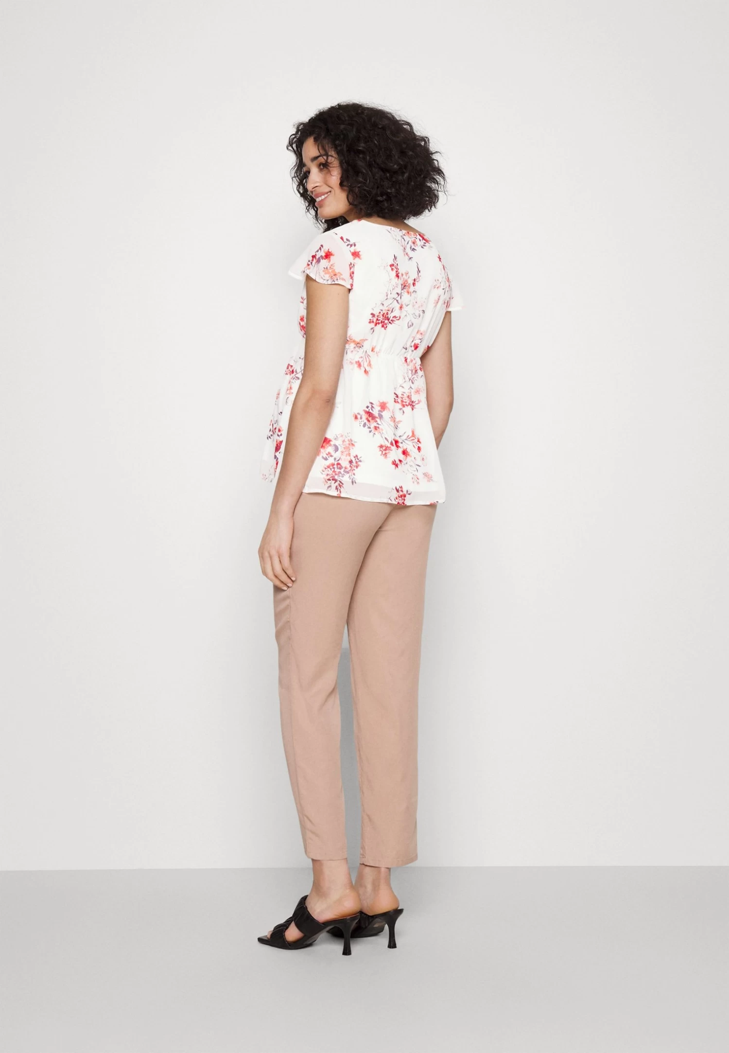 Mama Belt - Blouse 3 Mama Belt - Blouse - Image 3