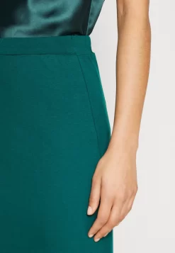 Anna Field Maxi Skirt - Dark Green -Anna Field Shop 74c7bc748b56453193673093479274a1 scaled