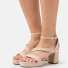 Leather- High Heeled Sandals - Light Pink