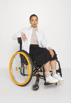 Anna Field Pleated Skirt - Black -Anna Field Shop 833718ac8d3540e6aed3d1a78b880364 scaled