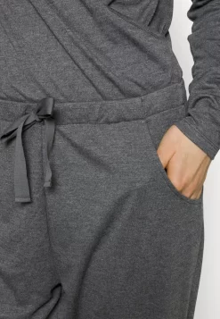 Anna Field Pyjama Set - Pyjama Set 13 Anna Field Pyjama Set - Pyjama Set -Anna Field Shop 8705db05f28645c0a28e781c5f1e5637 scaled