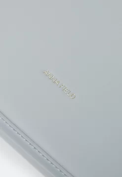 Anna Field Laptop Bag - Grey -Anna Field Shop 8c34cb78ebfa479bacdad5d083633761 scaled