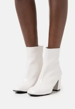 Anna Field Classic Ankle Boots - White