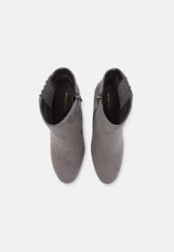Anna Field Classic Ankle Boots - Grey 11 Anna Field Classic Ankle Boots - Grey -Anna Field Shop 9bf668df63d94fdf92488f9bb84acdef scaled