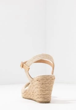 Anna Field Wedge Sandals - Beige -Anna Field Shop 9f24e614dec84fb9ab92702fd2d102b5