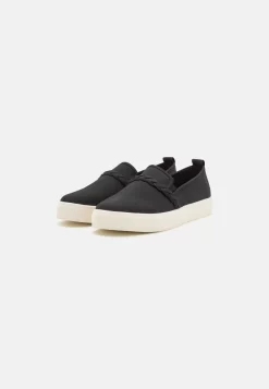 Anna Field Slip-Ons - Black -Anna Field Shop a688b2fb219d4465a1e53e2126ed9247 scaled