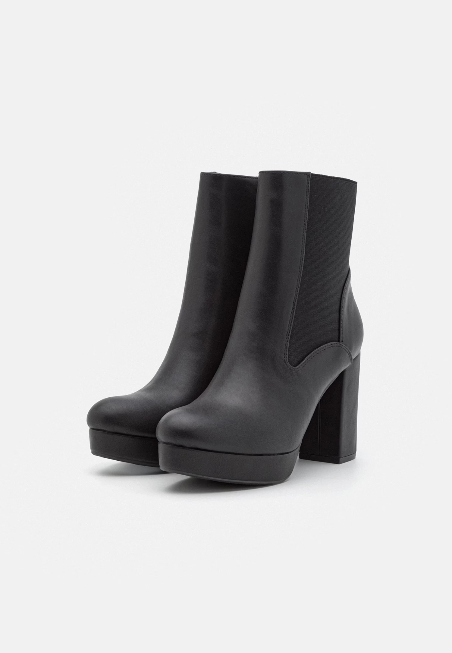 Platform Ankle Boots - Black 3 Platform Ankle Boots - Black - Image 3