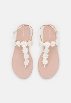 T-Bar Sandals - White 9 T-Bar Sandals - White -Anna Field Shop b5dd5c2e5dbe4bc5ad52d0d2b31a63f0 scaled