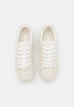 Trainers - Off-White 11 Trainers - Off-White -Anna Field Shop b6bca5098d4e4b0e94751424c8925415 scaled