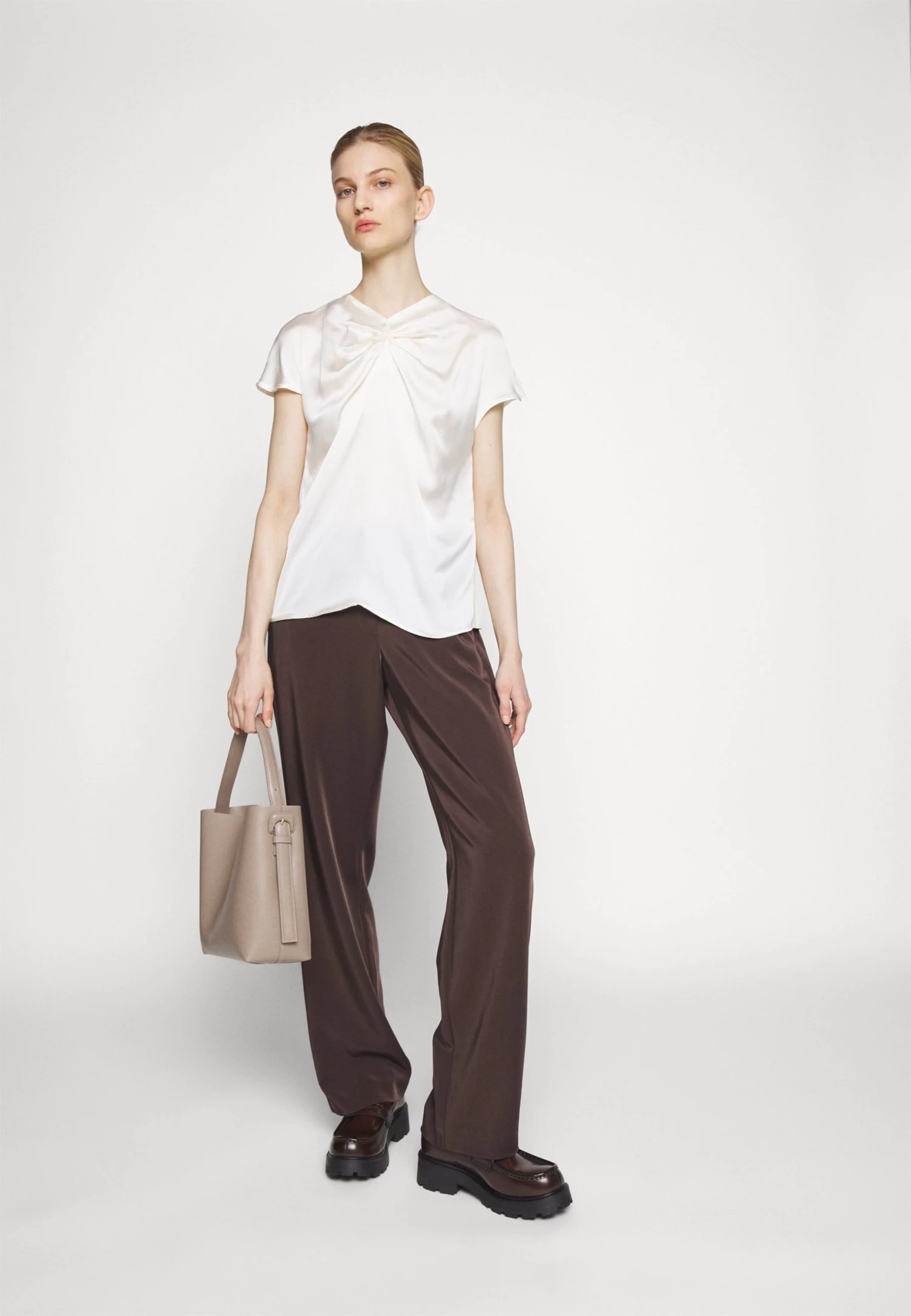 Anna Field Print T-Shirt - Off White 5 Anna Field Print T-Shirt - Off White - Image 5