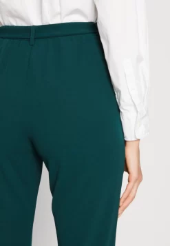 Anna Field Trousers - Dark Green -Anna Field Shop bd14e48139054bc4866d9b43dd52b422 scaled