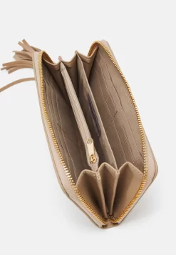 Anna Field Wallet - Sand -Anna Field Shop bdf3bda881474f3abd2f72032d518953 scaled