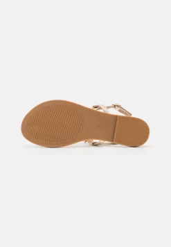 Anna Field T-Bar Sandals - T-Bar Sandals 10 Anna Field T-Bar Sandals - T-Bar Sandals -Anna Field Shop c7a3251244bf4ce4845a27a36fccffc6 scaled