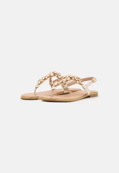 Anna Field T-Bar Sandals - T-Bar Sandals 8 Anna Field T-Bar Sandals - T-Bar Sandals -Anna Field Shop d6e74b7258af40ef916e31203d0a1fe1 scaled
