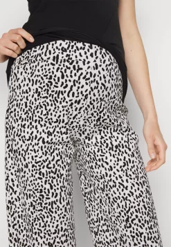 Trousers - Off-White/Black -Anna Field Shop df78ec3b06af41f1bd6f25b8669149f2 scaled