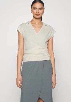 Anna Field Wrap Blouse- Blouse - Offwhite -Anna Field Shop e32e10cda0cc4b0aac7db79e529dcd11 scaled