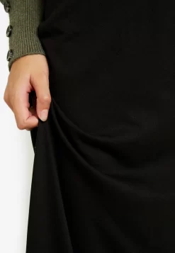 Maxi Skirt - Black 9 Maxi Skirt - Black -Anna Field Shop e3e924a5764c4615a5521ba33d9fb165 scaled