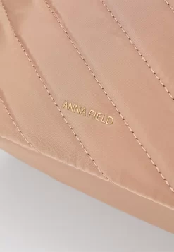 Anna Field Rucksack - Taupe -Anna Field Shop e852e562c0d74a27a7cd27f8c1d87098 scaled