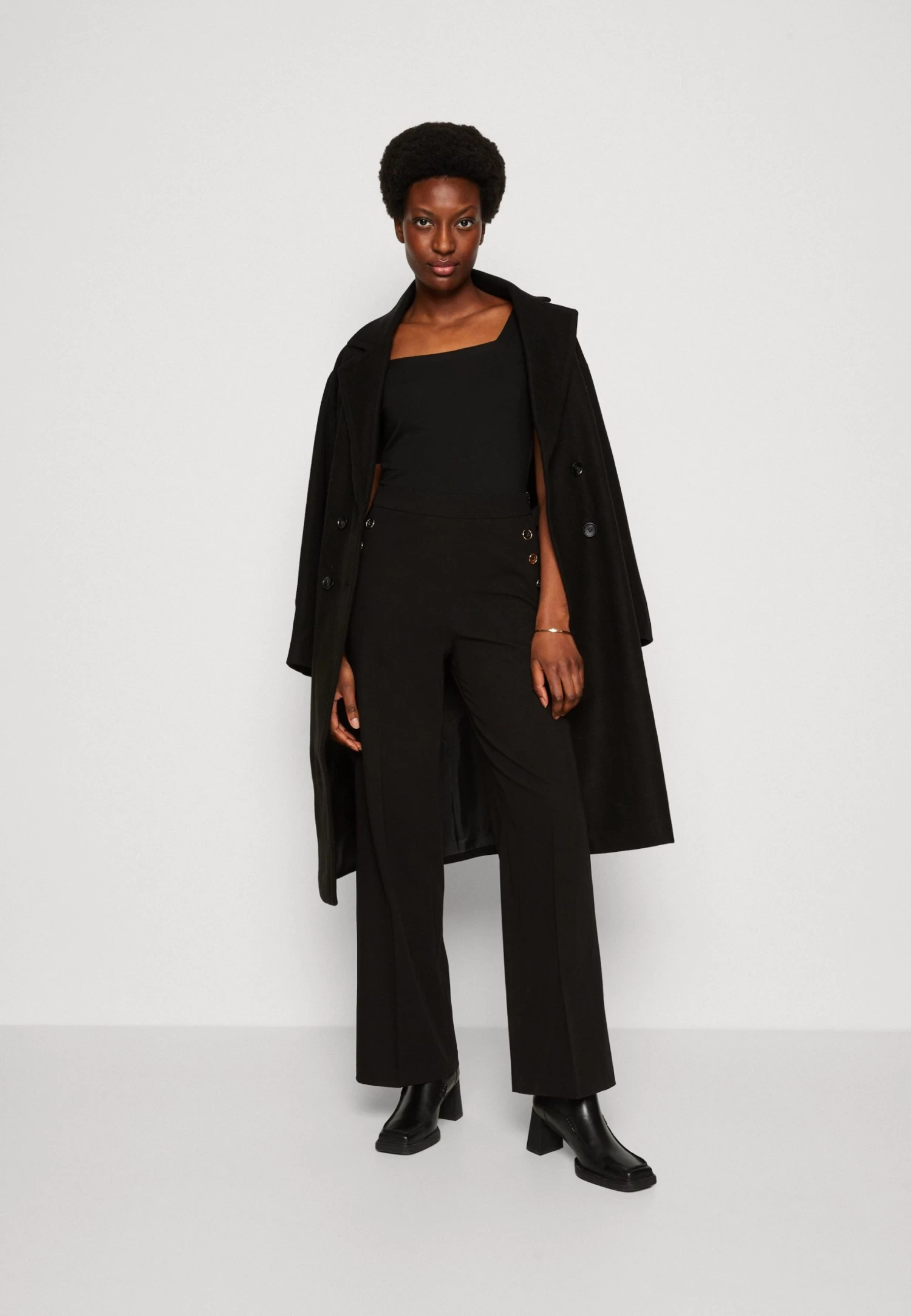 Anna Field Print T-Shirt - Black 2 Anna Field Print T-Shirt - Black - Image 2