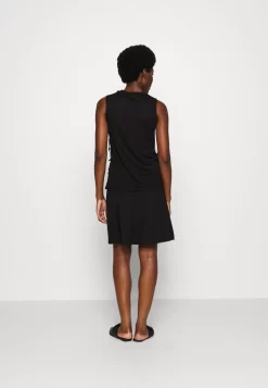 Anna Field Punto Mini - Mini Skirt 9 Anna Field Punto Mini - Mini Skirt -Anna Field Shop eaab785fe196416898ac86e775eda7df scaled