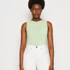 Anna Field Top - Light Green