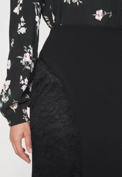 Panel Asymmetric - Mini Skirt -Anna Field Shop ef5785e4b90142c39fc5864c37828dea scaled