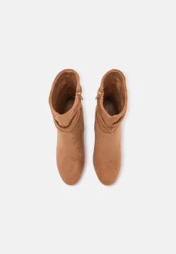 Anna Field High Heeled Ankle Boots - Cognac -Anna Field Shop fe844388137345fd8567c7f47f63aa66 scaled