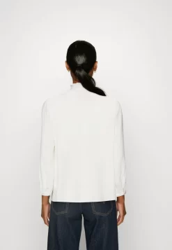 Anna Field Button-Down Blouse -Off-White 7 Anna Field Button-Down Blouse -Off-White -Anna Field Shop ff15777a1f11467abf0abe2380d060e2 scaled